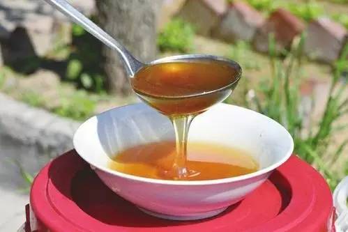 成熟蜜營養(yǎng)價值高么（為什么專業(yè)養(yǎng)蜂人不愿意生產）
