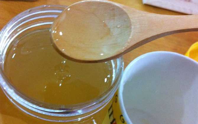 純蜂蜜60塊錢(qián)一斤貴嗎？